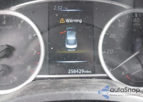 2017 Nissan Sentra Sr z USA, uszkodzony, nr VIN 3N1AB7AP1HY260625